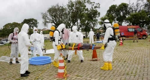 Atendimento à Emergências Químicas